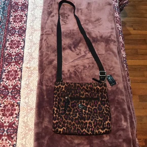 Purple leopard coach purse - Picture 1 of 3